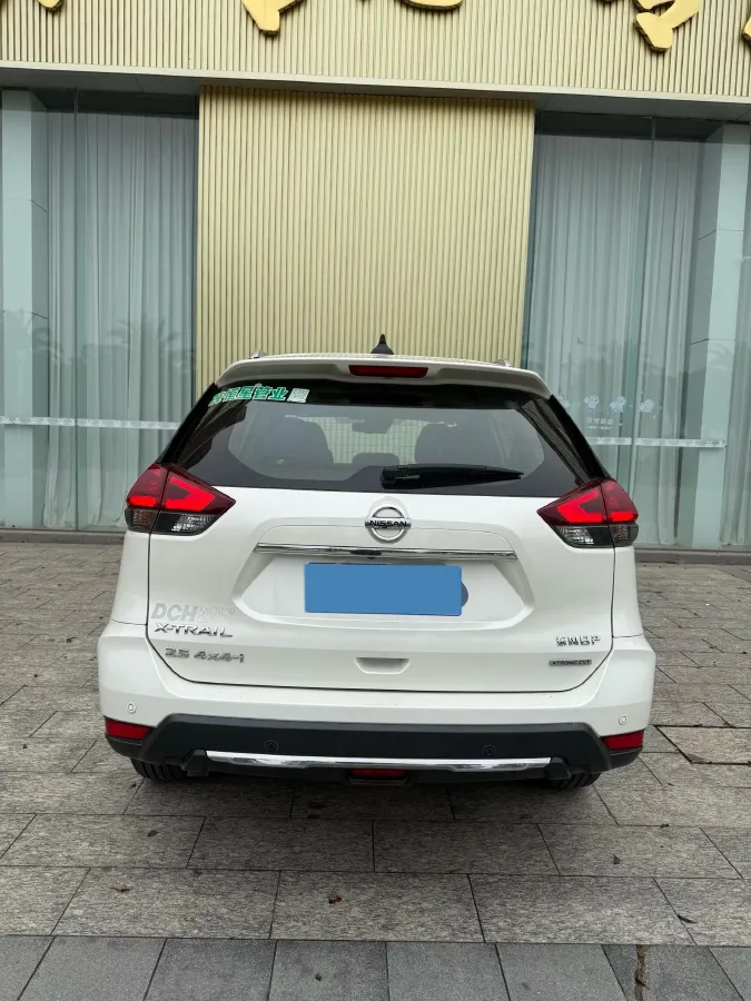 2020 Nissan X-Trail 2.5L 186HP L4 CVT,autocango,china used car exporter,china ev exporter,chinese used car exporter,chinese used ev exporter