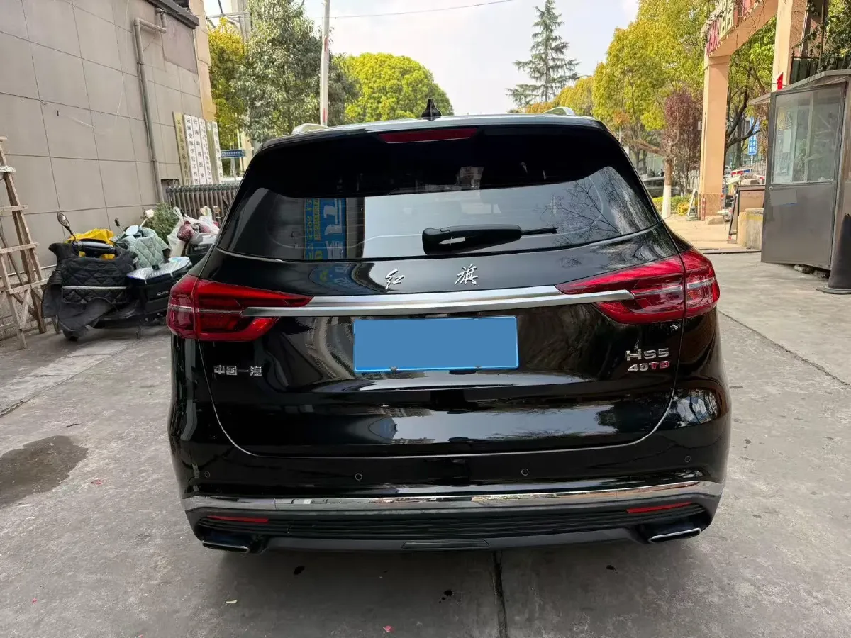 2022 HongQi HS5 2.0T 224HP L4 6AT,autocango,china used car exporter,china ev exporter,chinese used car exporter,chinese used ev exporter