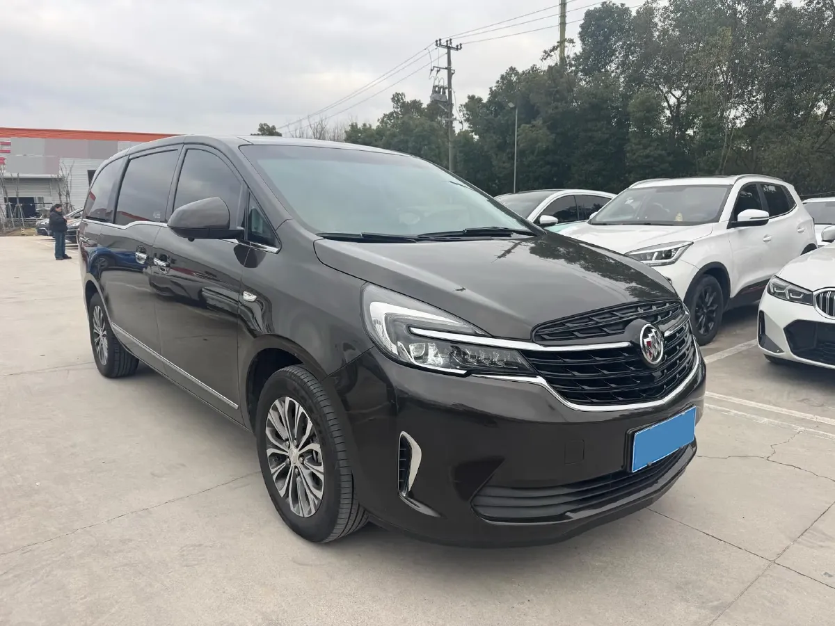 2022 Buick GL8 2.0T 237HP L4 9AT,autocango,china used car exporter,china ev exporter,chinese used car exporter,chinese used ev exporter