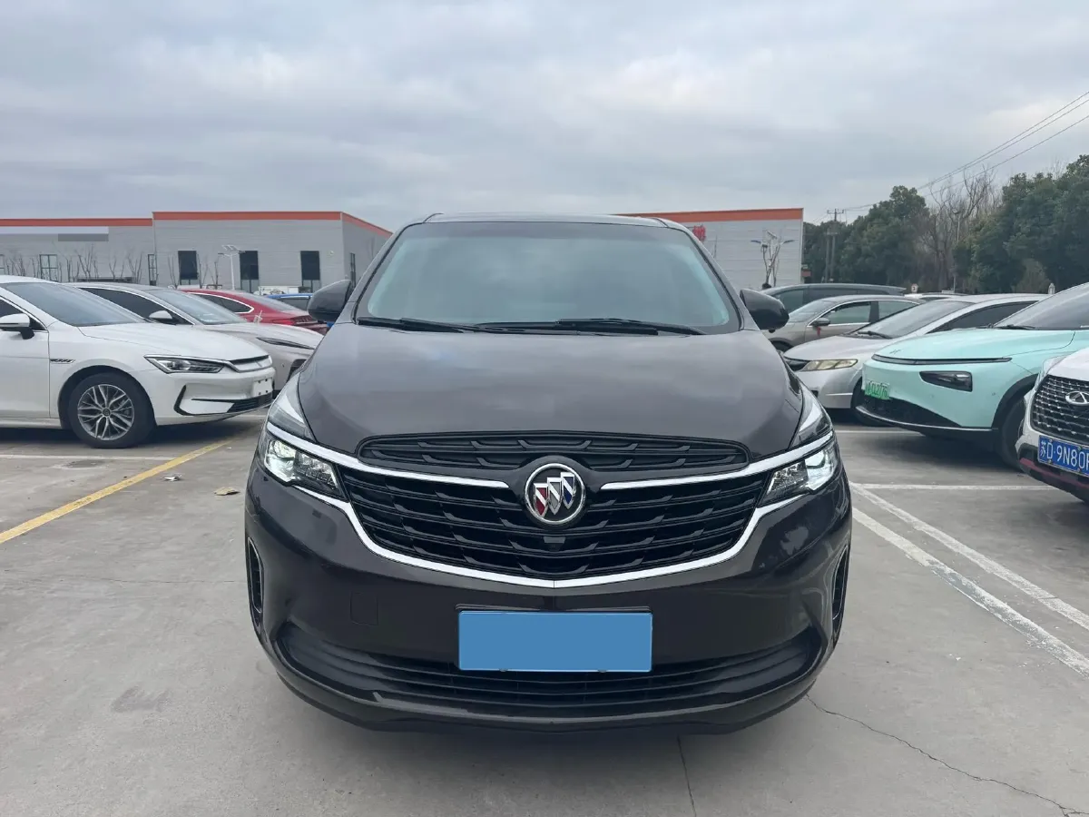 2022 Buick GL8 2.0T 237HP L4 9AT,autocango,china used car exporter,china ev exporter,chinese used car exporter,chinese used ev exporter