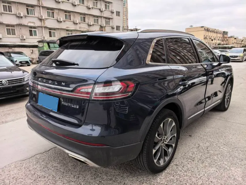 2021 Lincoln Nautilus 2.0T 245HP L4 8AT,autocango,china used car exporter,china ev exporter,chinese used car exporter,chinese used ev exporter