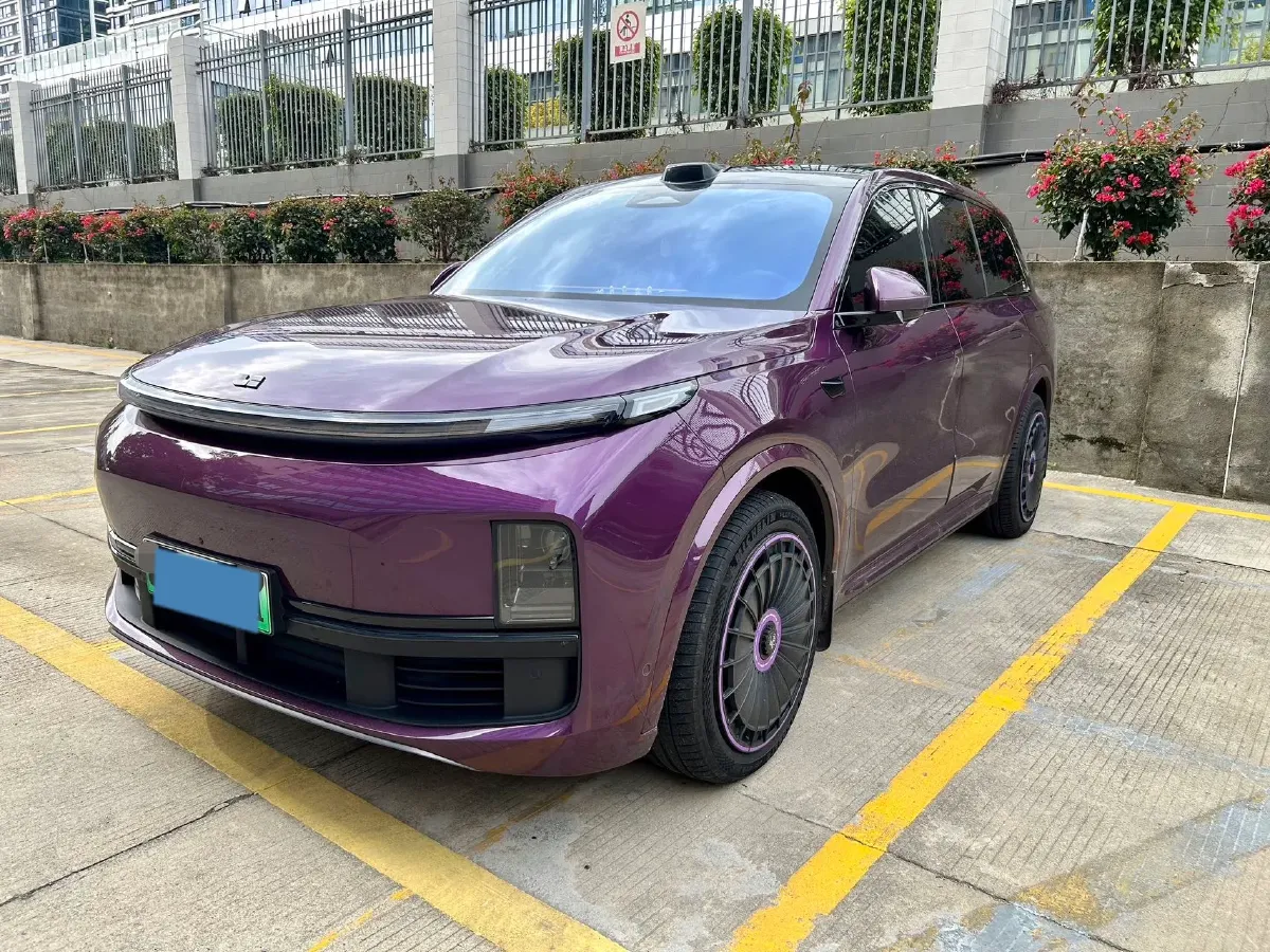 2024 Li L9 Range Extended 154HP REEV 52.3KWH,autocango,china used car exporter,china ev exporter,chinese used car exporter,chinese used ev exporter