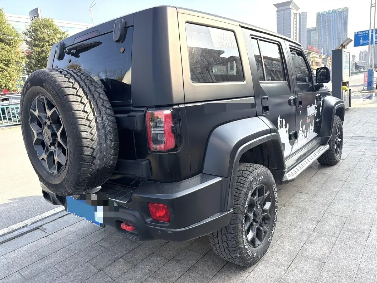 2023 Beijing BJ40 2.0T 163HP L4 8AT,autocango,china used car exporter,china ev exporter,chinese used car exporter,chinese used ev exporter