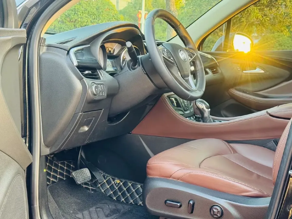 2021 Buick EnvisionPlus 1.5T 169HP L4 7DCT,autocango,china used car exporter,china ev exporter,chinese used car exporter,chinese used ev exporter