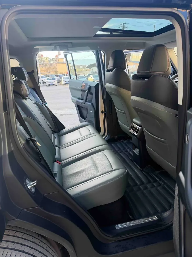 2024 JMC DaDao 2.3T 245HP L4 8AT,autocango,china used car exporter,china ev exporter,chinese used car exporter,chinese used ev exporter