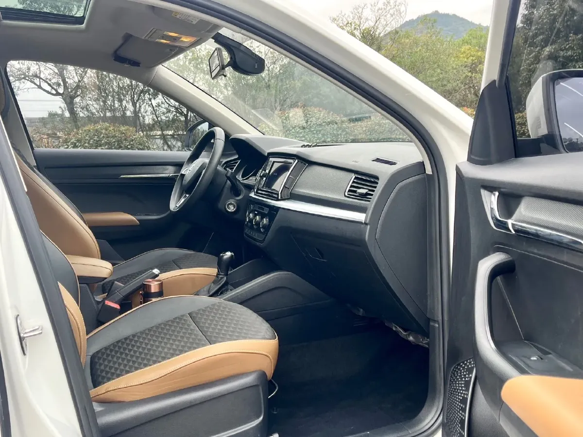 2018 Volkswagen Lavida 1.2T 116HP L4 7DCT,autocango,china used car exporter,china ev exporter,chinese used car exporter,chinese used ev exporter