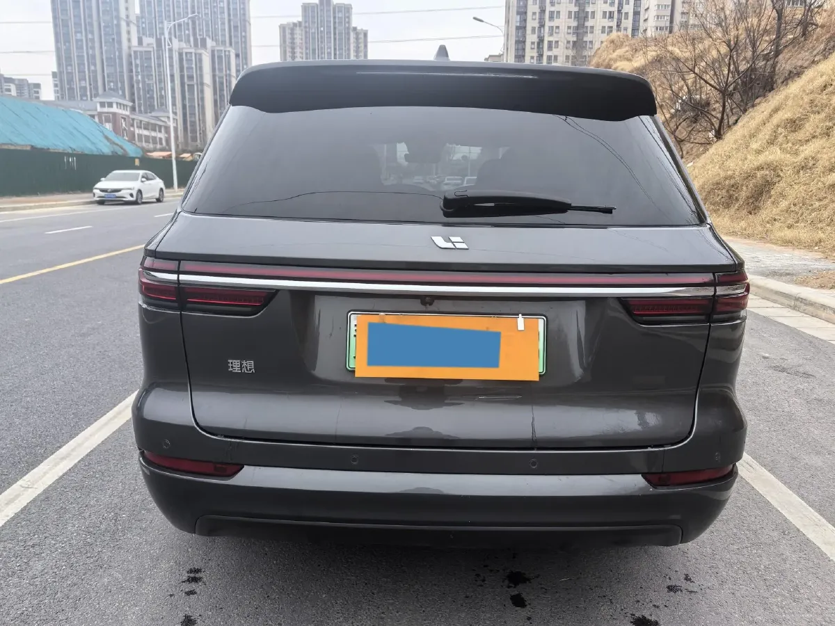 2021 Li ONE Range Extended 131HP REEV 40.5KWH,autocango,china used car exporter,china ev exporter,chinese used car exporter,chinese used ev exporter