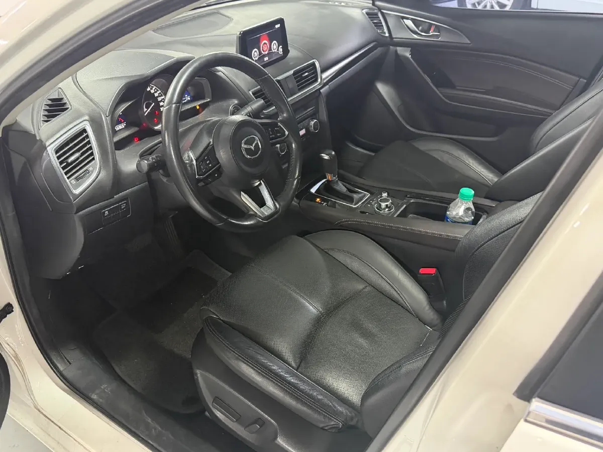 2017 Mazda 3 Axela 2.0L 158HP L4 6AT,autocango,china used car exporter,china ev exporter,chinese used car exporter,chinese used ev exporter