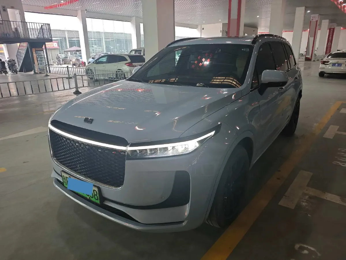 2020 Li ONE Range Extended 131HP REEV 40.5KWH,autocango,china used car exporter,china ev exporter,chinese used car exporter,chinese used ev exporter