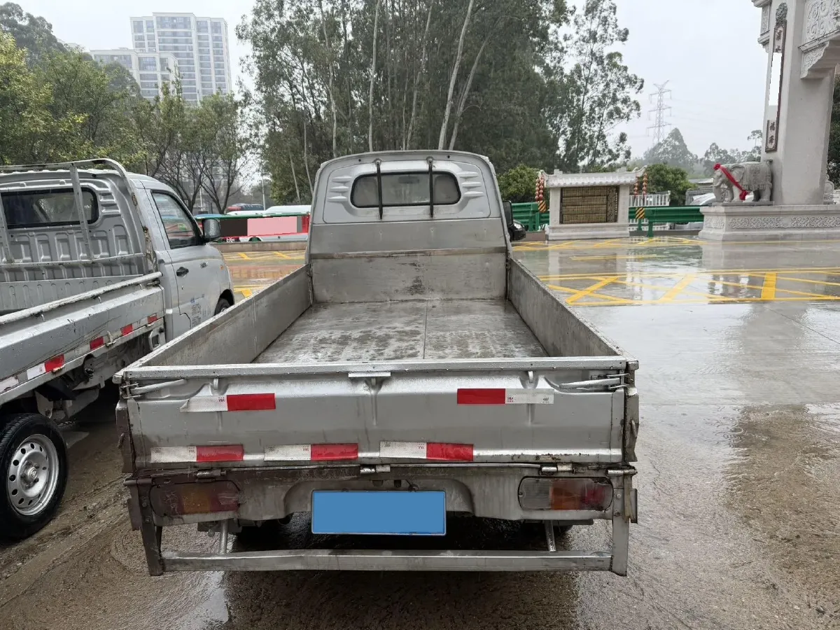 2010 WuLing HongGuang 1.4L 102HP L4 5MT,autocango,china used car exporter,china ev exporter,chinese used car exporter,chinese used ev exporter