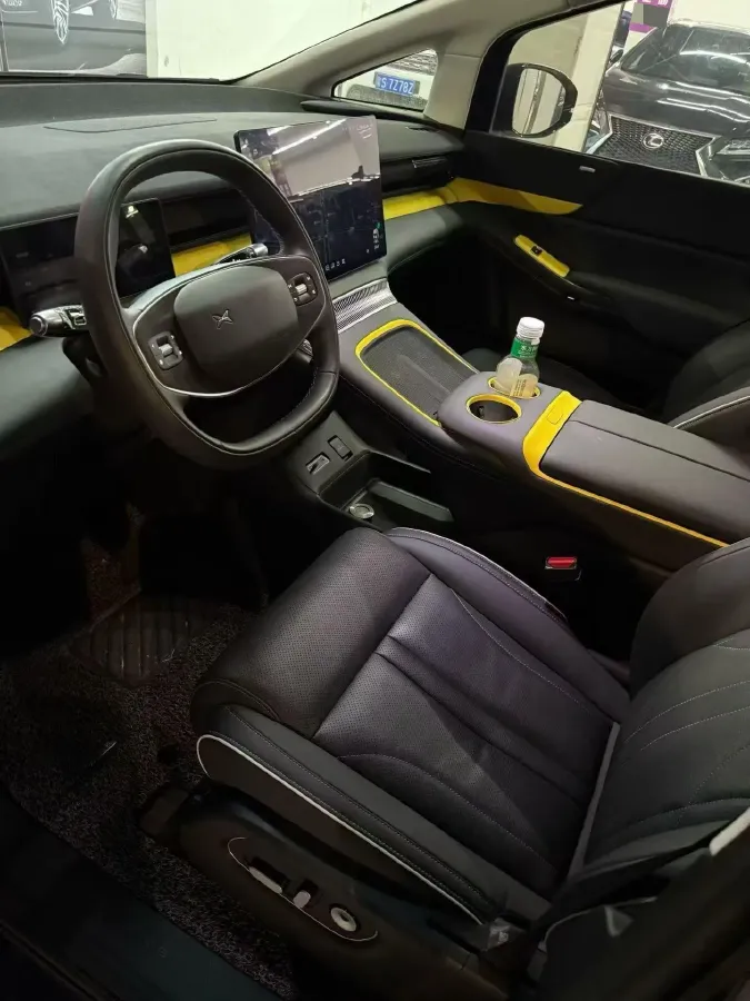 2024 Xpeng X9 BEV 101.5KWH,autocango,china used car exporter,china ev exporter,chinese used car exporter,chinese used ev exporter