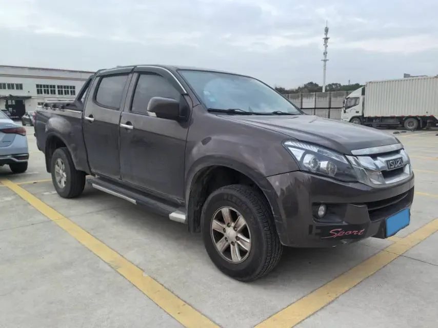 2020 Isuzu LingTuo 2.5T 150HP L4 6MT,autocango,china used car exporter,china ev exporter,chinese used car exporter,chinese used ev exporter