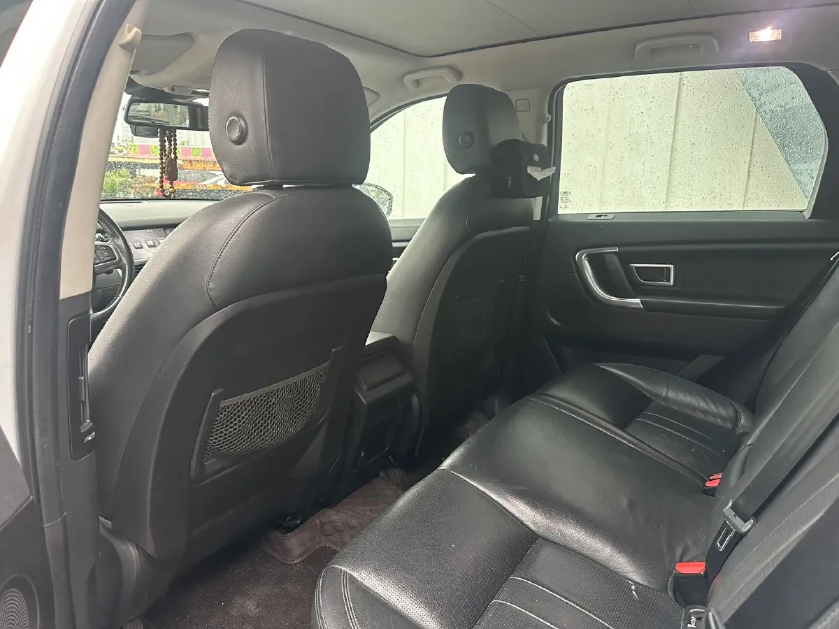 2018 Land Rover Discovery Sport 2.0T 241HP L4 9AT,autocango,china used car exporter,china ev exporter,chinese used car exporter,chinese used ev exporter