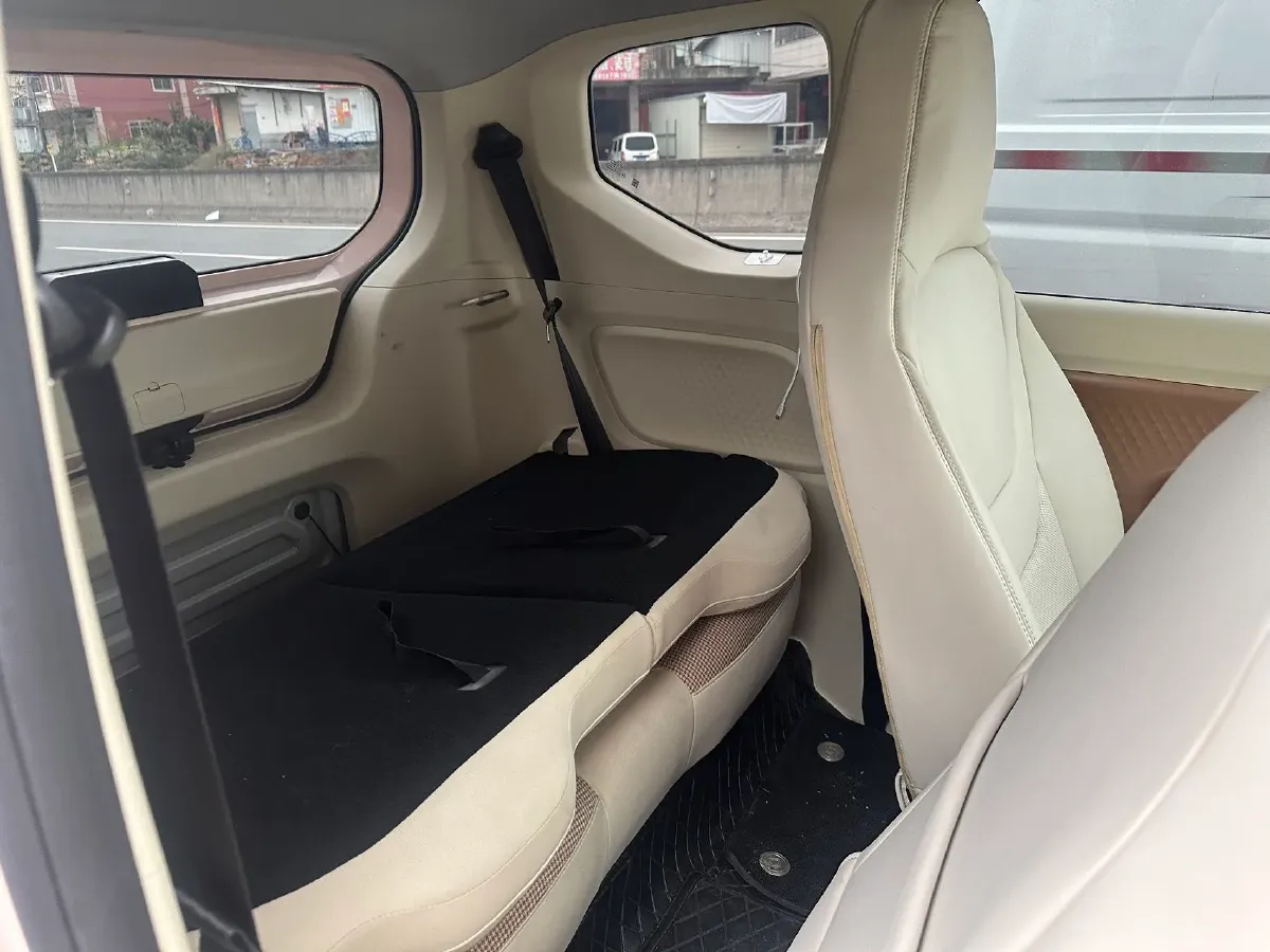 2024 WuLing HongGuang MINI EV BEV 17.3KWH,autocango,china used car exporter,china ev exporter,chinese used car exporter,chinese used ev exporter