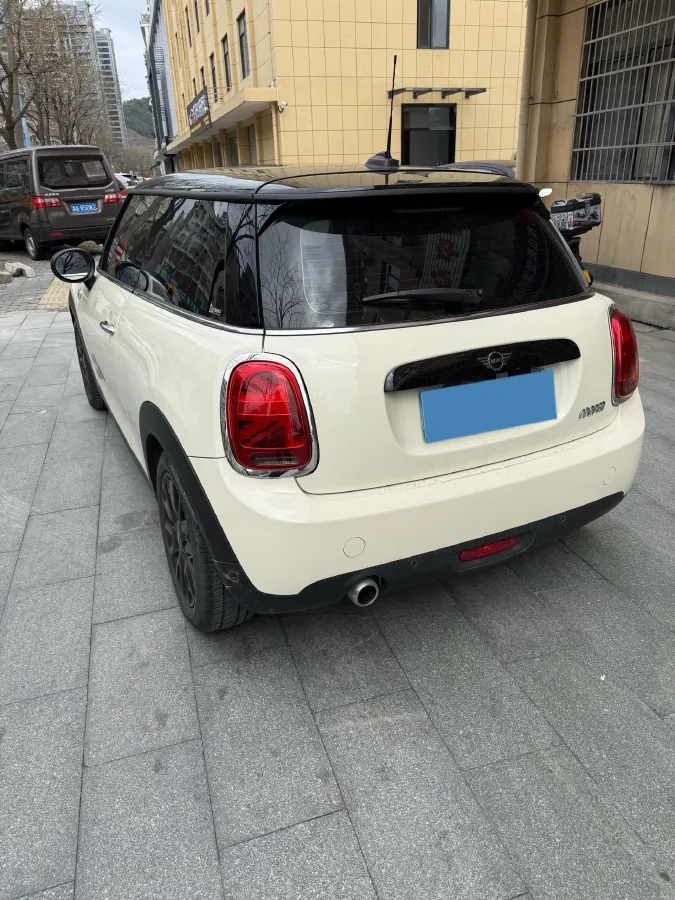2021 MINI MINI 1.5T 136HP L3 7DCT,autocango,china used car exporter,china ev exporter,chinese used car exporter,chinese used ev exporter