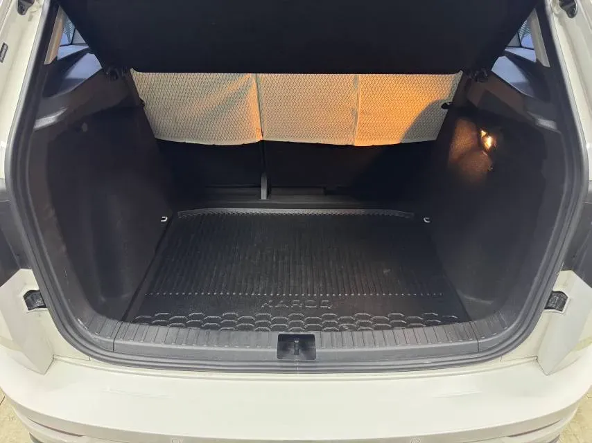 2021 Skoda Karoq 1.4T 150HP L4 7DCT,autocango,china used car exporter,china ev exporter,chinese used car exporter,chinese used ev exporter