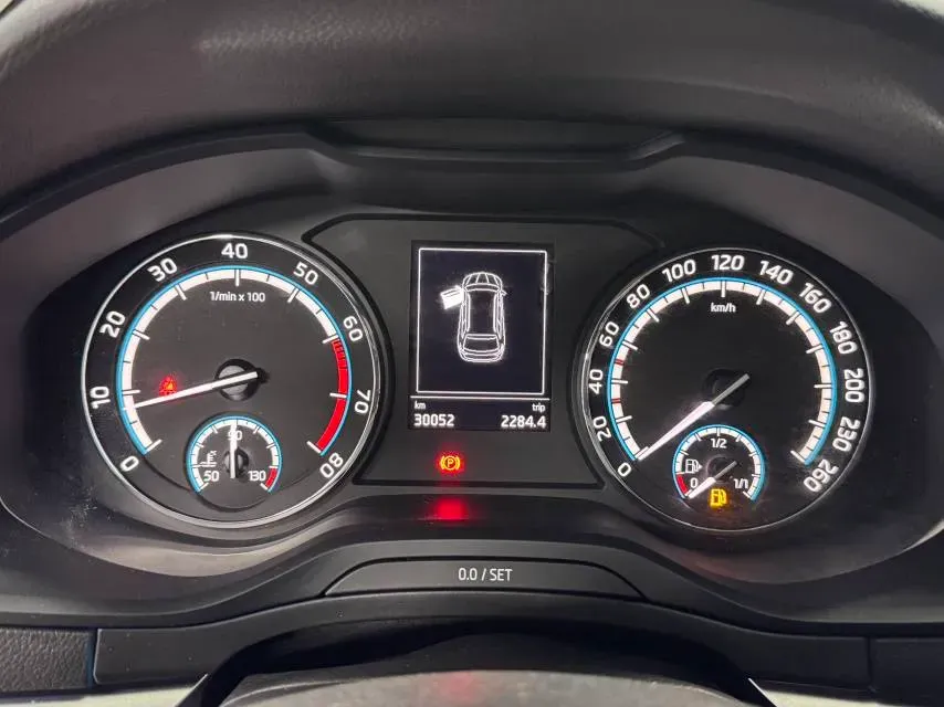 2021 Skoda Karoq 1.4T 150HP L4 7DCT,autocango,china used car exporter,china ev exporter,chinese used car exporter,chinese used ev exporter