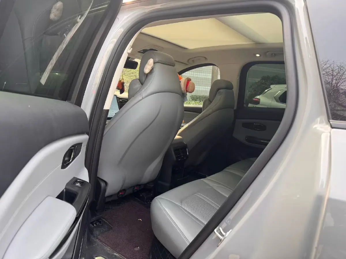 2022 NIO ES6 BEV 75KWH,autocango,china used car exporter,china ev exporter,chinese used car exporter,chinese used ev exporter