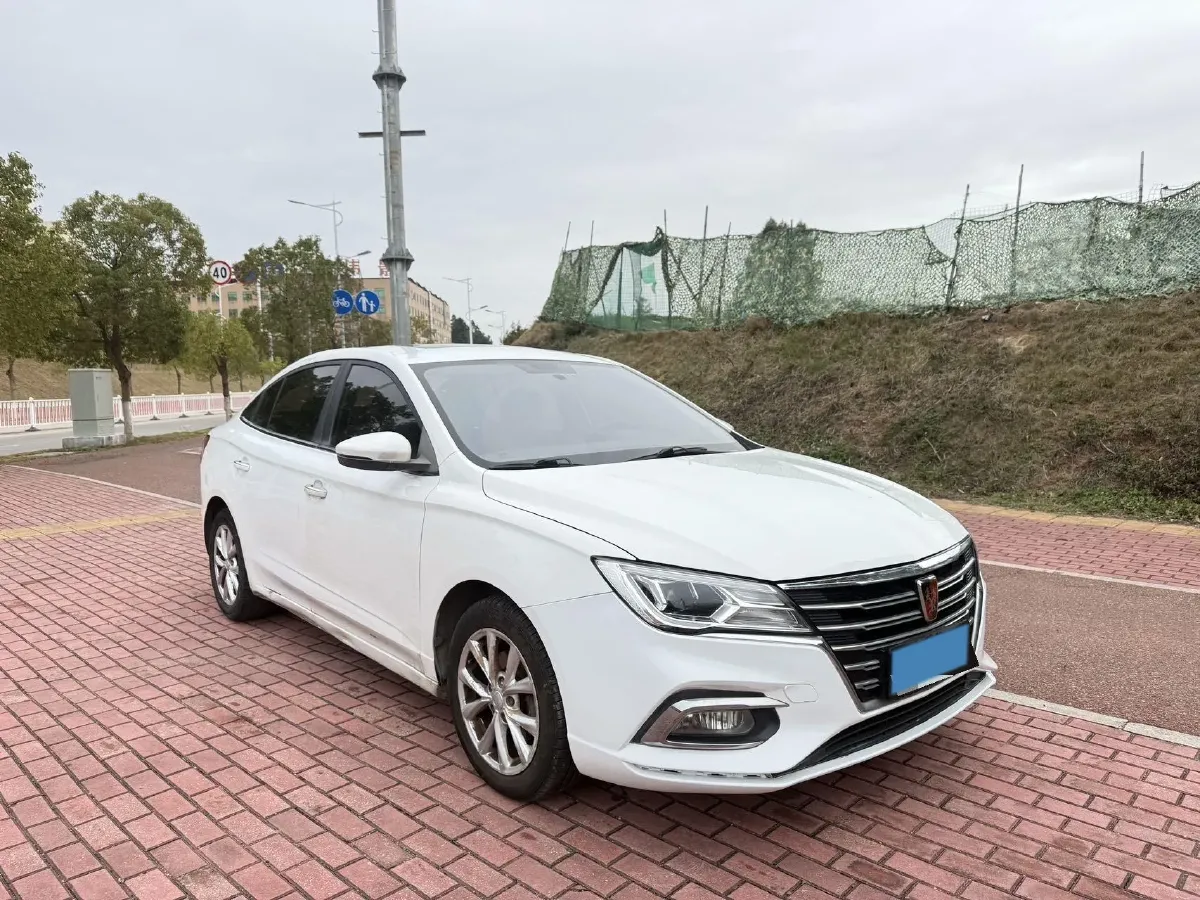2019 Roewe i5 1.5L 120HP L4 CVT,autocango,china used car exporter,china ev exporter,chinese used car exporter,chinese used ev exporter