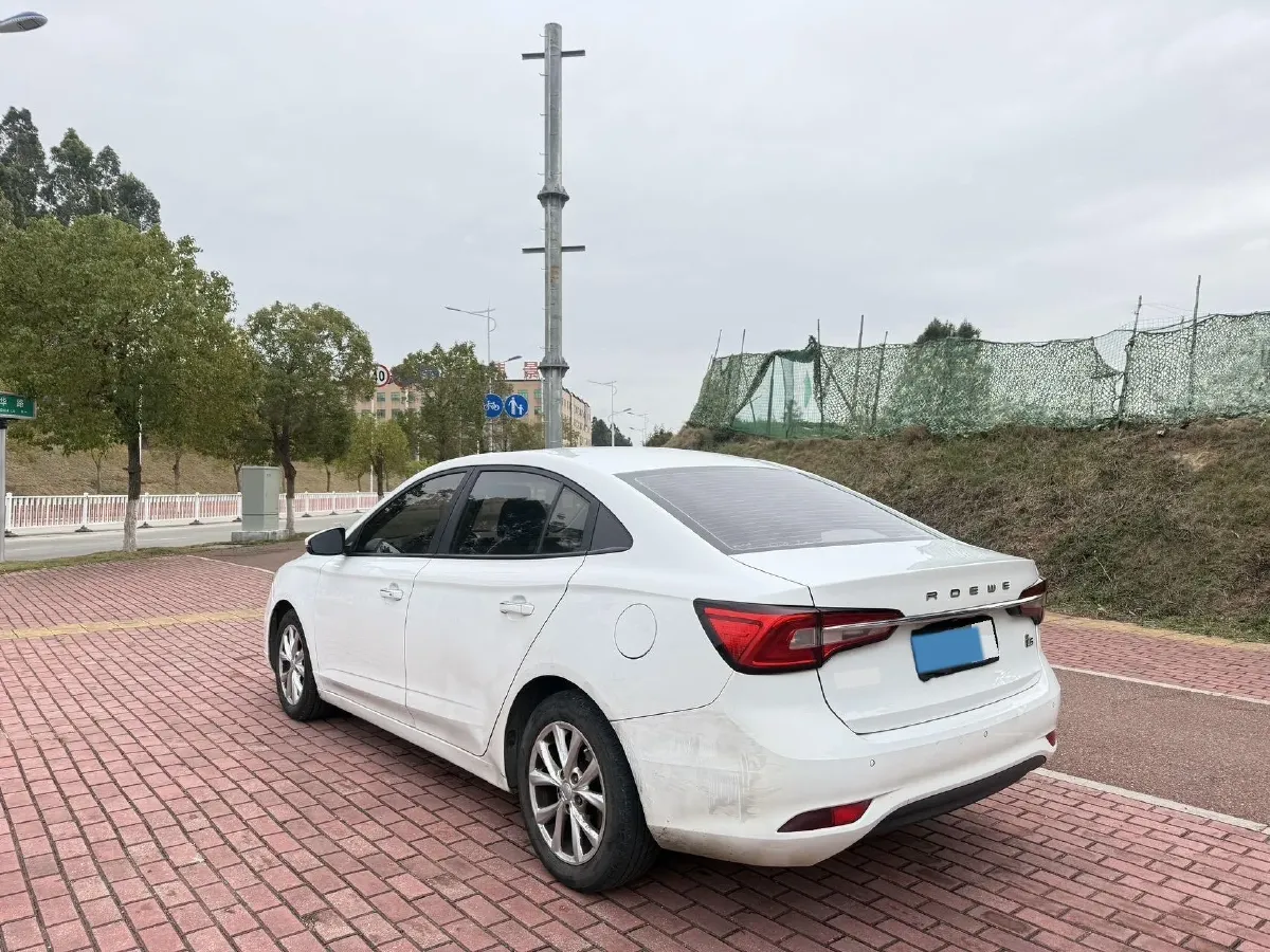 2019 Roewe i5 1.5L 120HP L4 CVT,autocango,china used car exporter,china ev exporter,chinese used car exporter,chinese used ev exporter