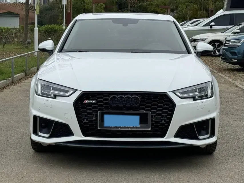 2019 Audi A4L 2.0T 190HP L4 7DCT,autocango,china used car exporter,china ev exporter,chinese used car exporter,chinese used ev exporter