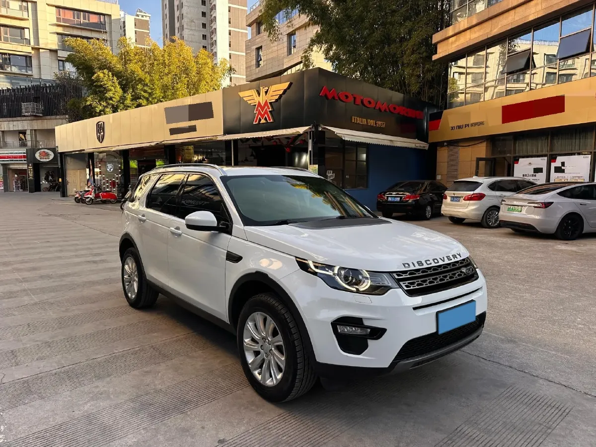 2018 Land Rover Discovery Sport 2.0T 241HP L4 9AT,autocango,china used car exporter,china ev exporter,chinese used car exporter,chinese used ev exporter