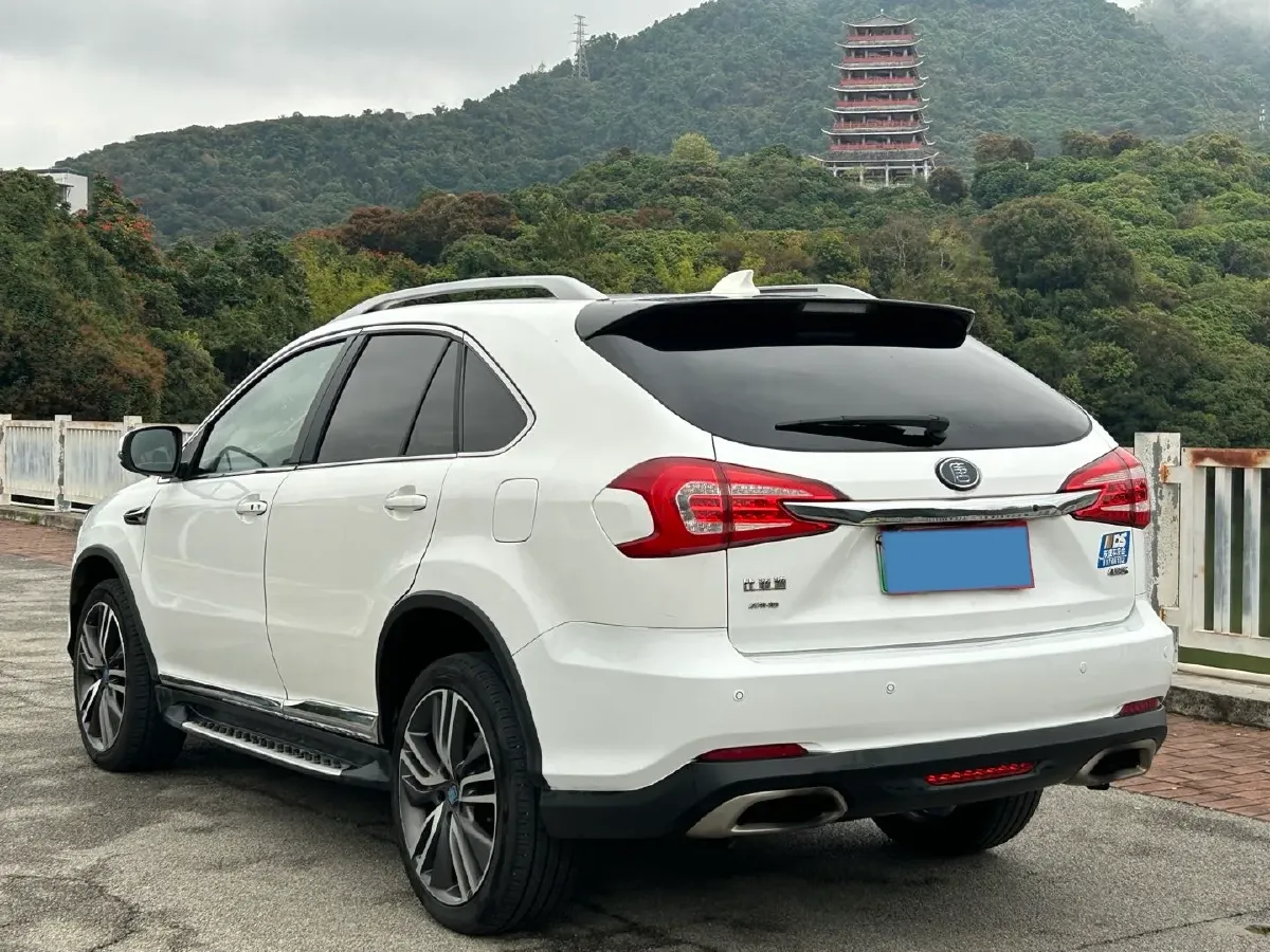 2017 BYD Tang 2.0T 205HP L4 6DCT PHEV,autocango,china used car exporter,china ev exporter,chinese used car exporter,chinese used ev exporter