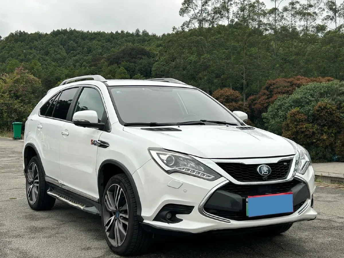 2017 BYD Tang 2.0T 205HP L4 6DCT PHEV,autocango,china used car exporter,china ev exporter,chinese used car exporter,chinese used ev exporter