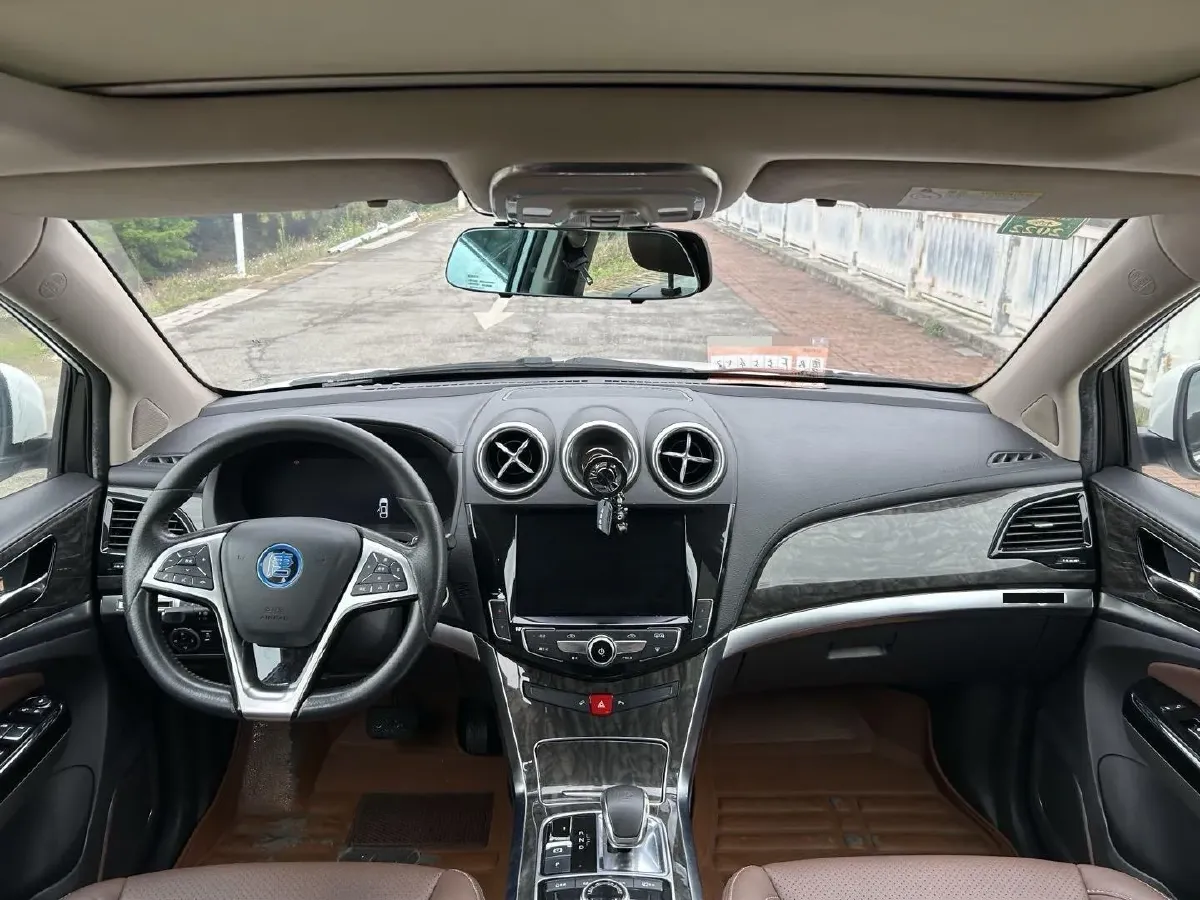 2017 BYD Tang 2.0T 205HP L4 6DCT PHEV,autocango,china used car exporter,china ev exporter,chinese used car exporter,chinese used ev exporter