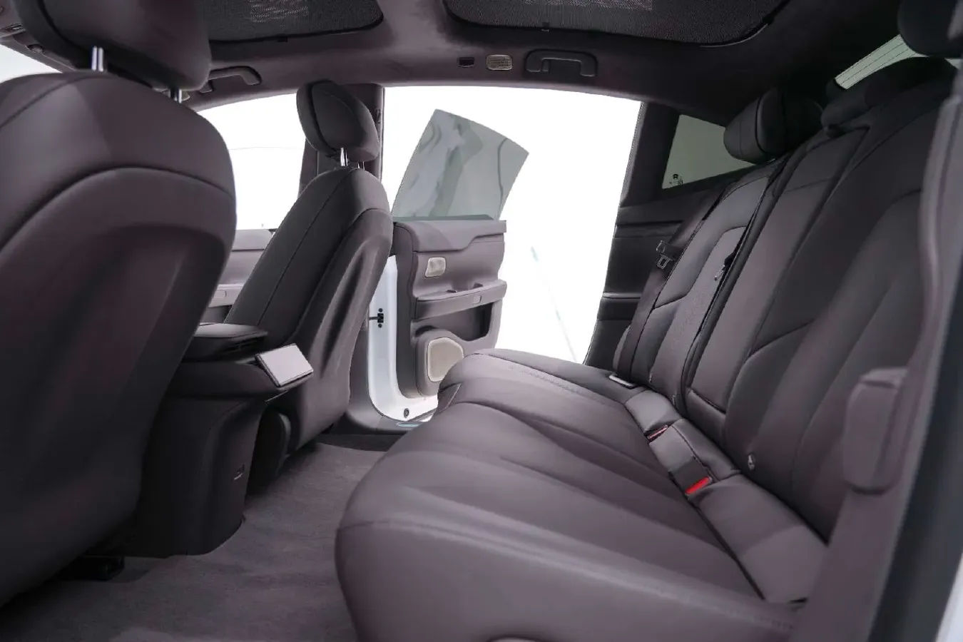 2022 JunTian HeiWuShi Youth 2.0T 203HP L4 6AT,autocango,china used car exporter,china ev exporter,chinese used car exporter,chinese used ev exporter