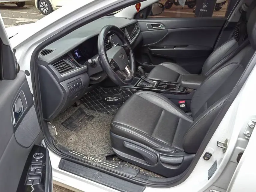 2019 Hyundai Mistra 1.8L 143HP L4 6AT,autocango,china used car exporter,china ev exporter,chinese used car exporter,chinese used ev exporter
