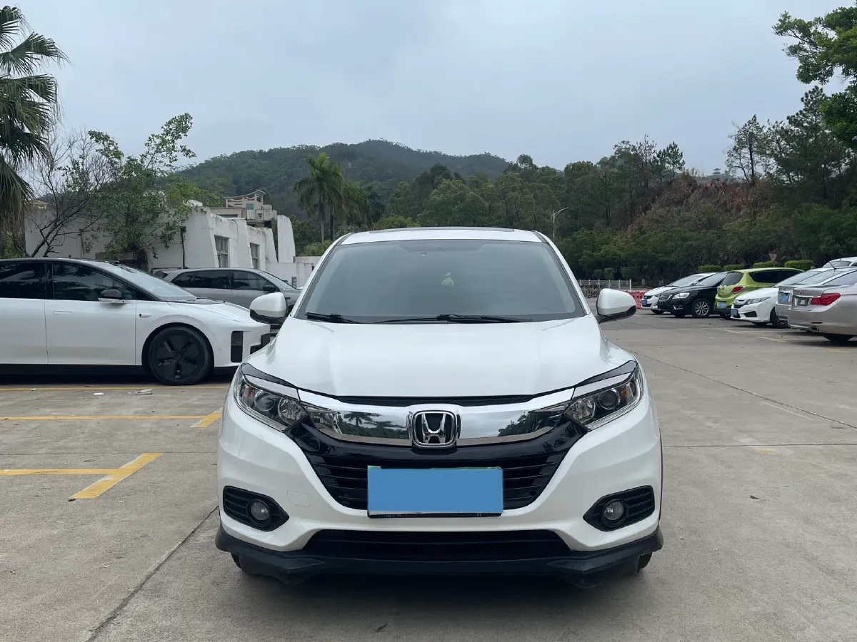 2020 Honda Vezel 1.5L 131HP L4 CVT,autocango,china used car exporter,china ev exporter,chinese used car exporter,chinese used ev exporter