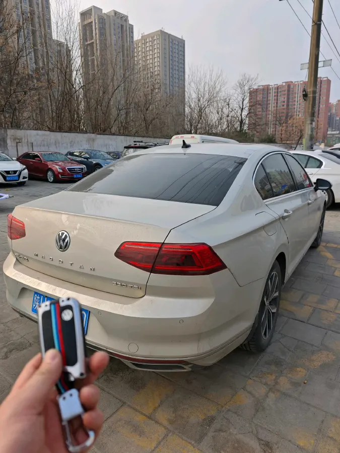2020 Volkswagen Magotan 2.0T 186HP L4 7DCT,autocango,china used car exporter,china ev exporter,chinese used car exporter,chinese used ev exporter