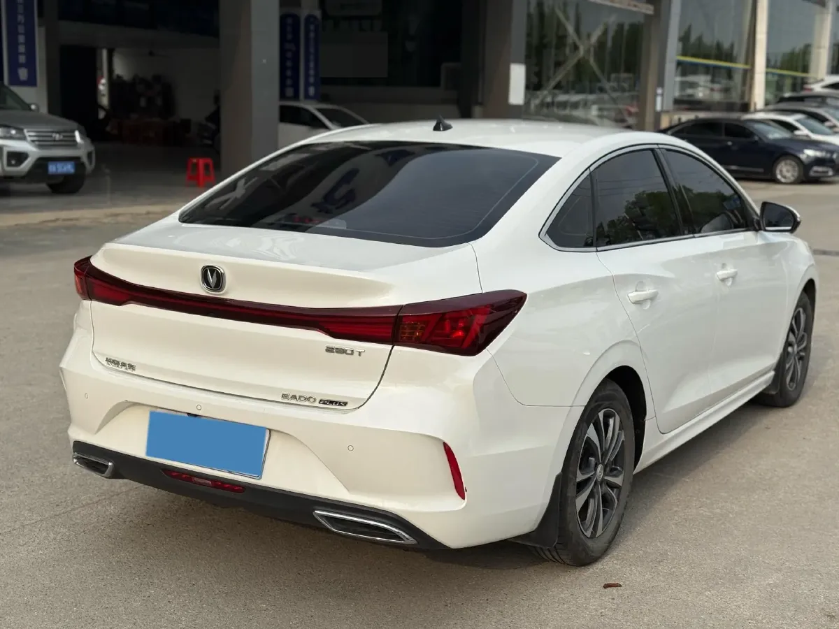 2022 ChangAn Eado 1.4T 160HP L4 7DCT,autocango,china used car exporter,china ev exporter,chinese used car exporter,chinese used ev exporter