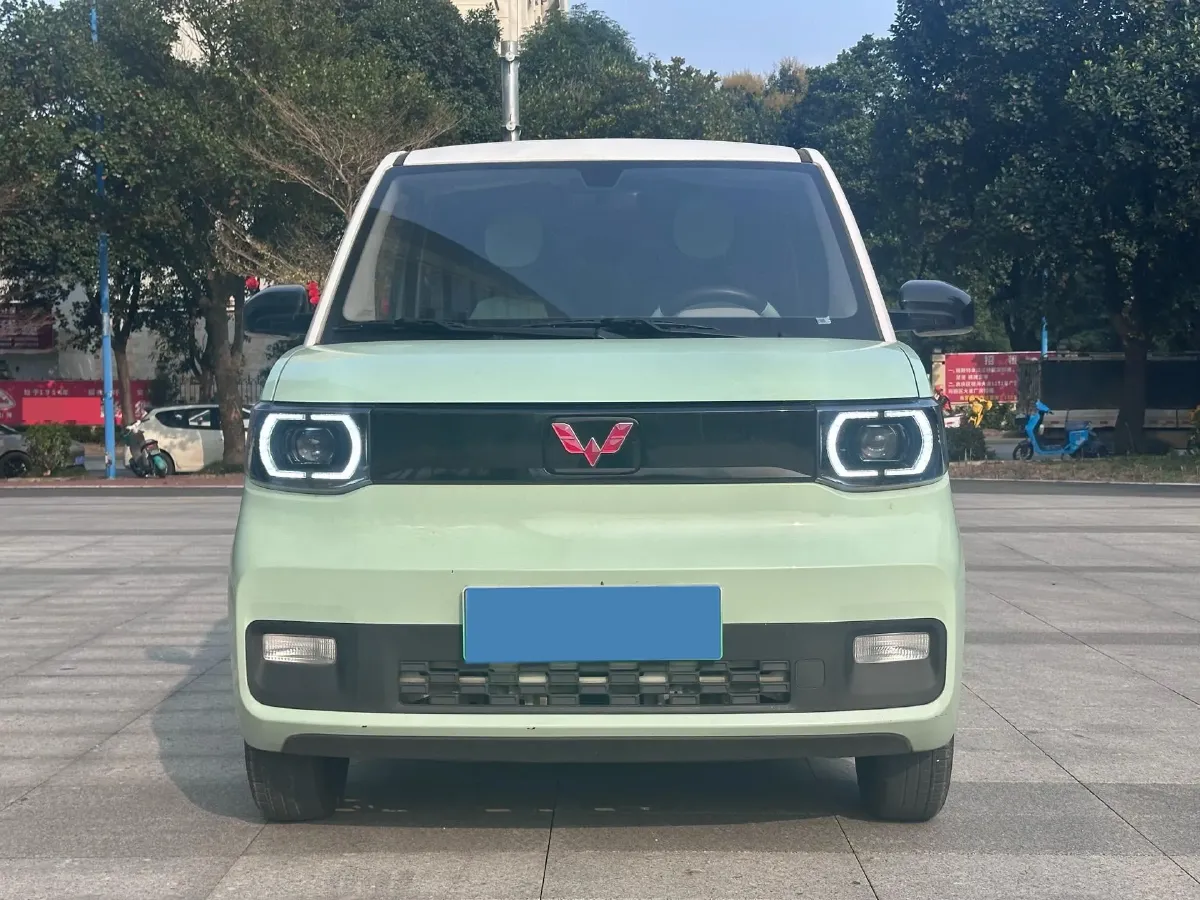 2020 WuLing HongGuang MINI EV BEV 13.8KWH,autocango,china used car exporter,china ev exporter,chinese used car exporter,chinese used ev exporter