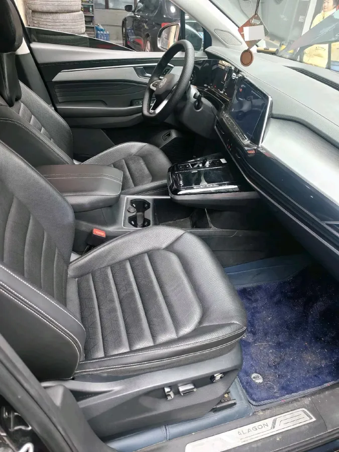 2021 Volkswagen Talagon 2.0T 220HP L4 7DCT,autocango,china used car exporter,china ev exporter,chinese used car exporter,chinese used ev exporter