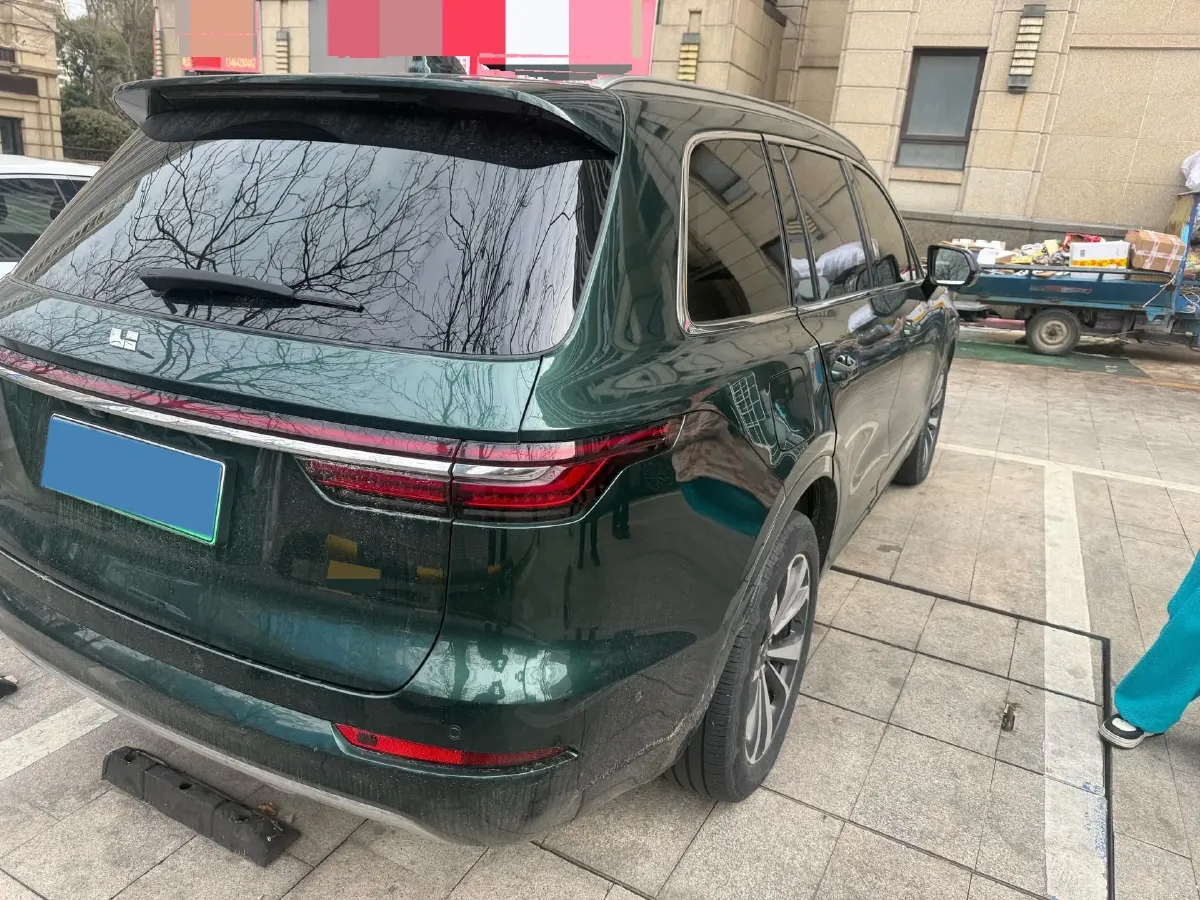 2021 Li ONE Range Extended 131HP REEV 40.5KWH,autocango,china used car exporter,china ev exporter,chinese used car exporter,chinese used ev exporter