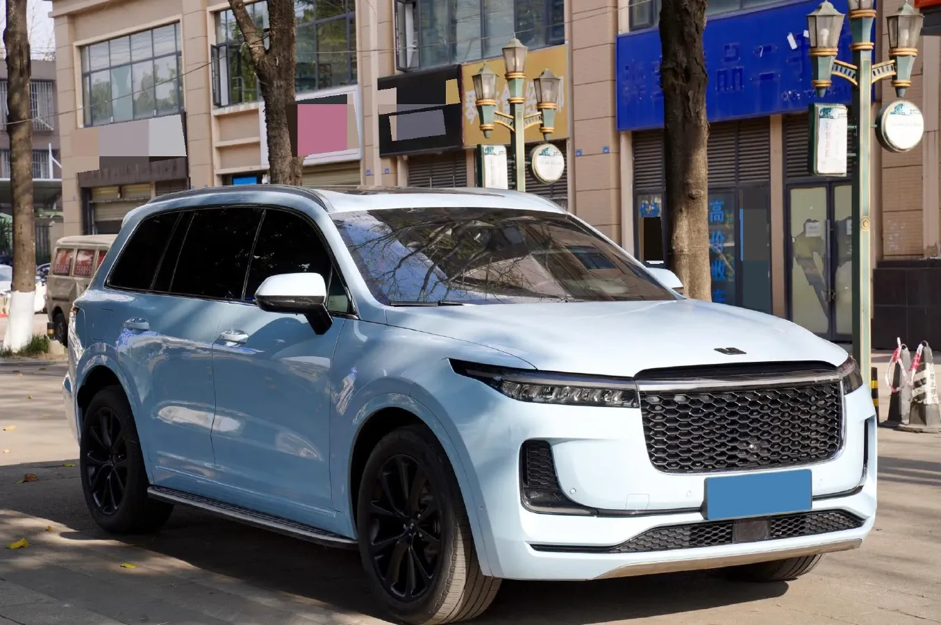 2021 Li ONE Range Extended 131HP REEV 40.5KWH,autocango,china used car exporter,china ev exporter,chinese used car exporter,chinese used ev exporter