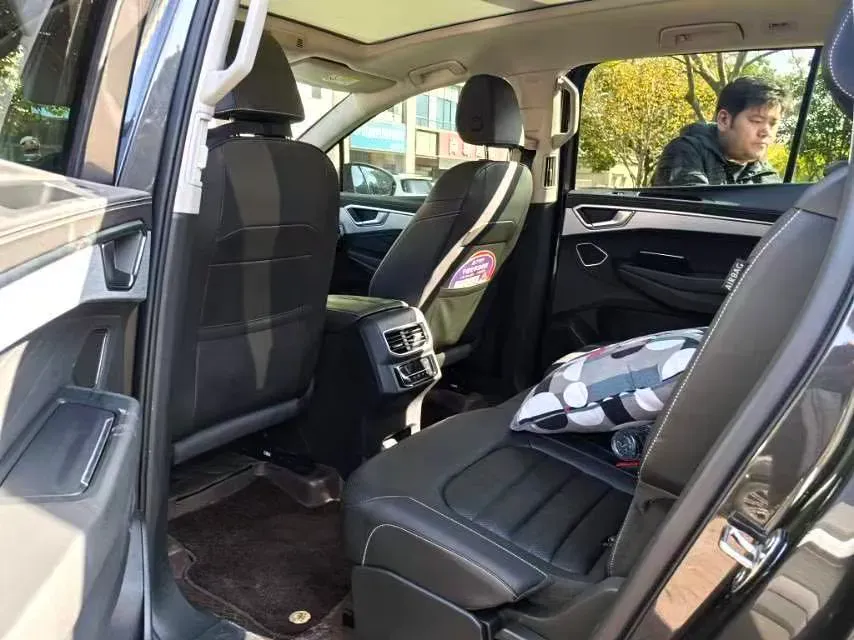 2024 Volkswagen Talagon 2.0T 220HP L4 7DCT,autocango,china used car exporter,china ev exporter,chinese used car exporter,chinese used ev exporter