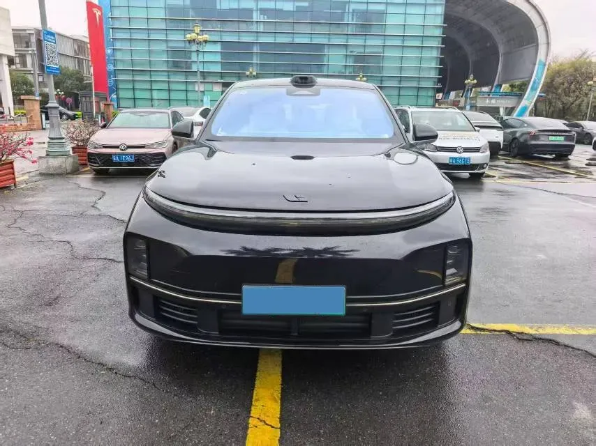 2024 Li L8 Range Extended 154HP REEV 42.8KWH,autocango,china used car exporter,china ev exporter,chinese used car exporter,chinese used ev exporter