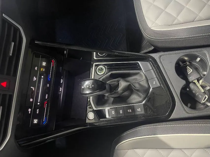 2023 Volkswagen Tayron 1.4T 150HP L4 7DCT,autocango,china used car exporter,china ev exporter,chinese used car exporter,chinese used ev exporter