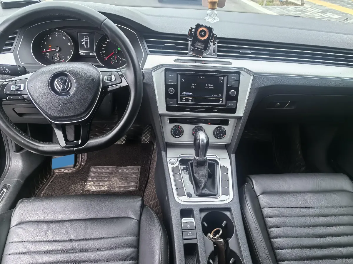 2019 Citroen C6 1.6T 170HP L4 6AT,autocango,china used car exporter,china ev exporter,chinese used car exporter,chinese used ev exporter