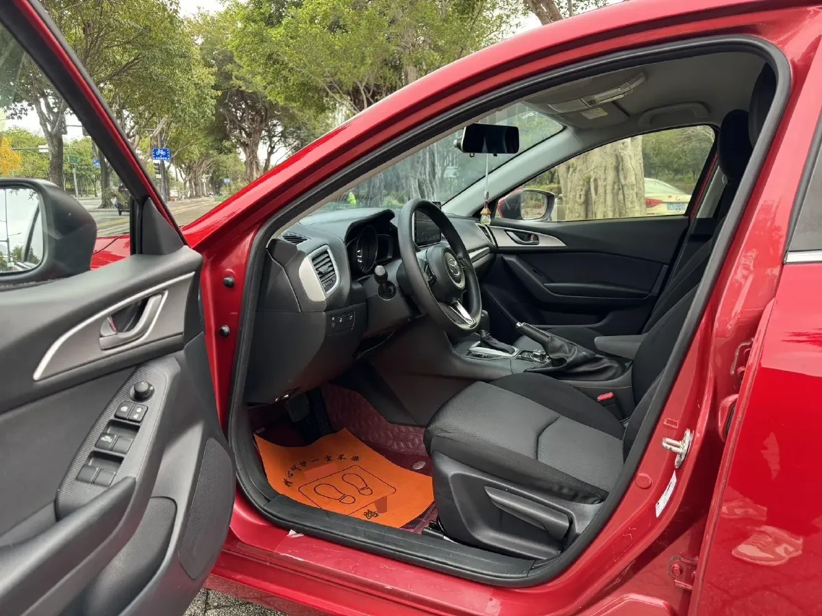2019 Mazda 3 Axela 1.5L 117HP L4 6AT,autocango,china used car exporter,china ev exporter,chinese used car exporter,chinese used ev exporter