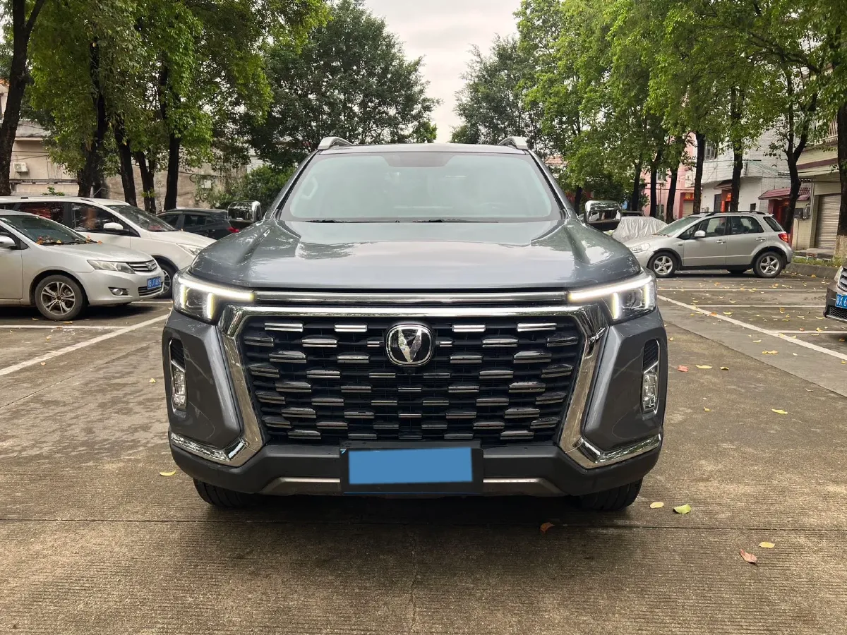 2023 ChangAn LanTuoZhe 2.0T 233HP L4 8AT,autocango,china used car exporter,china ev exporter,chinese used car exporter,chinese used ev exporter