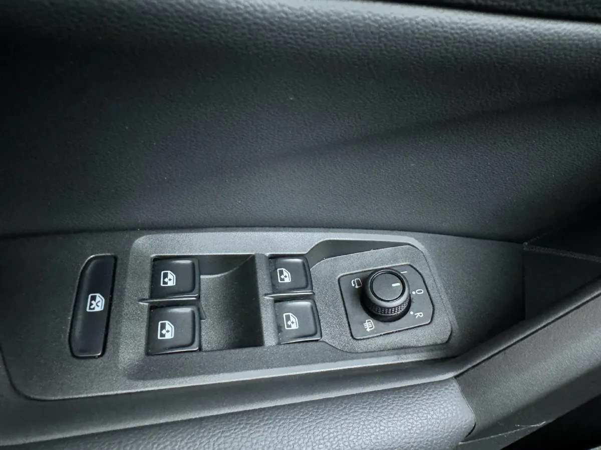 2023 Volkswagen Lavida 1.4T 150HP L4 7DCT,autocango,china used car exporter,china ev exporter,chinese used car exporter,chinese used ev exporter