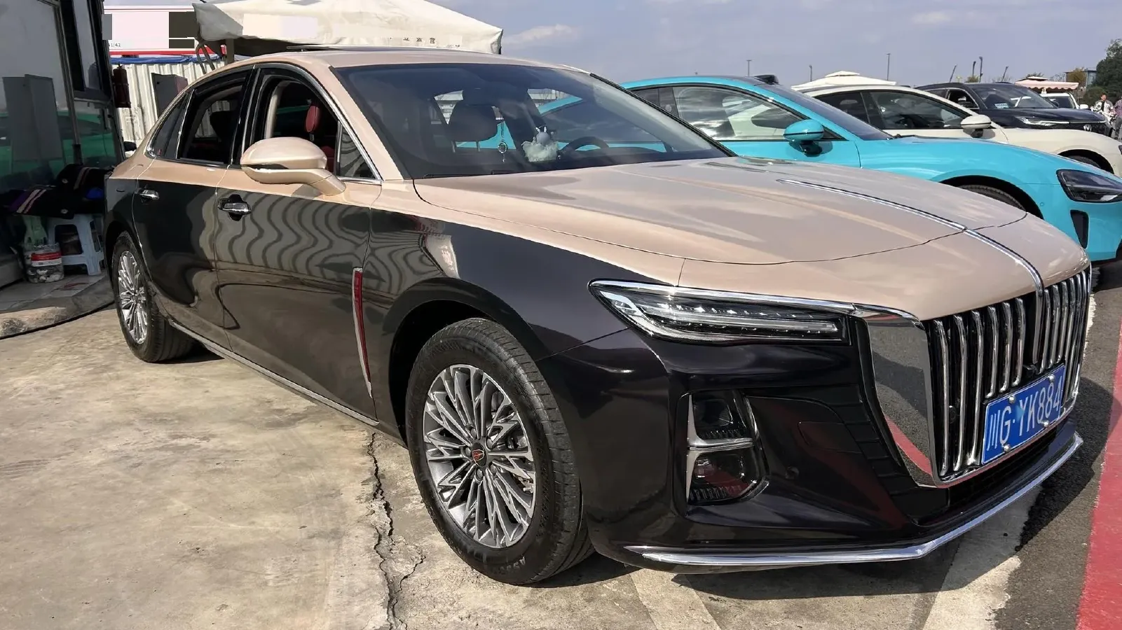 2024 HongQi H5 1.5T 169HP L4 7DCT,autocango,china used car exporter,china ev exporter,chinese used car exporter,chinese used ev exporter