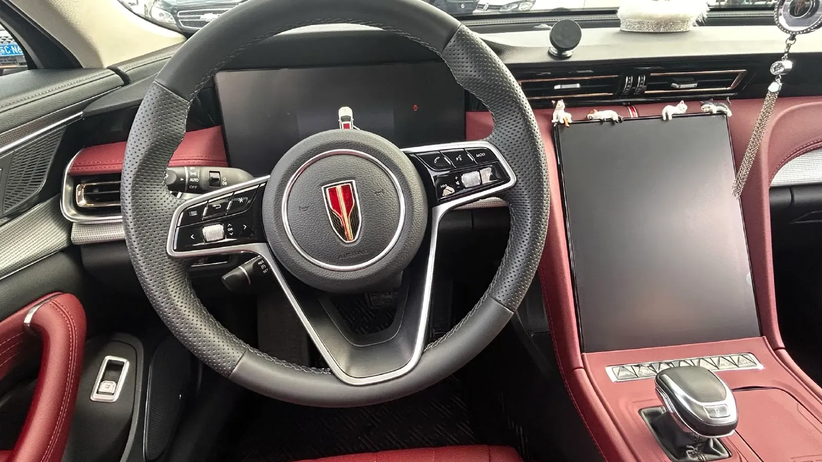 2024 HongQi H5 1.5T 169HP L4 7DCT,autocango,china used car exporter,china ev exporter,chinese used car exporter,chinese used ev exporter