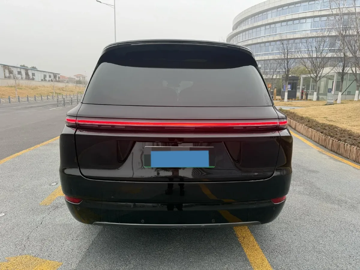 2022 Li L9 Range Extended 154HP REEV 42.6KWH,autocango,china used car exporter,china ev exporter,chinese used car exporter,chinese used ev exporter