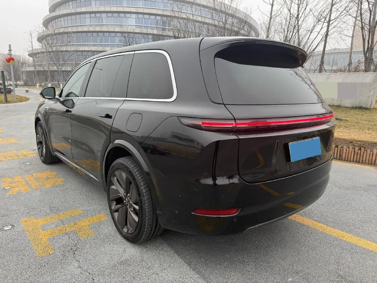 2022 Li L9 Range Extended 154HP REEV 42.6KWH,autocango,china used car exporter,china ev exporter,chinese used car exporter,chinese used ev exporter