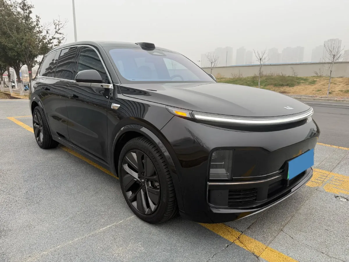 2022 Li L9 Range Extended 154HP REEV 42.6KWH,autocango,china used car exporter,china ev exporter,chinese used car exporter,chinese used ev exporter